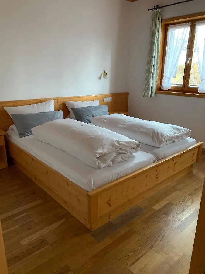 Zum Dammerbauer Strasslach-Dingharting